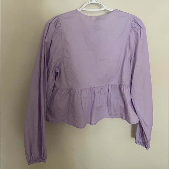 H&M tie front blouse - Picture 3 of 4
